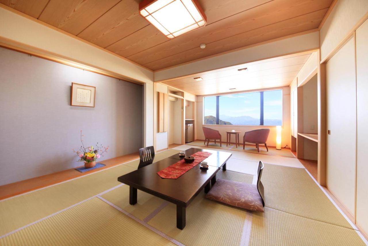 Hotel Tsubakino Yamanouchi  Ngoại thất bức ảnh